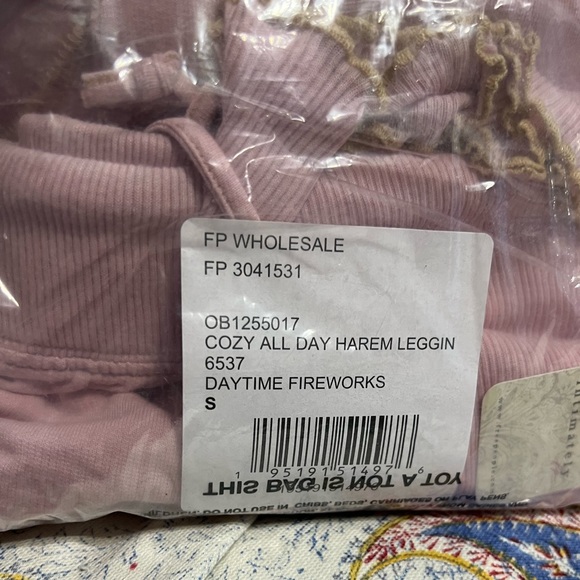 NWT Cozy All Day Harem Leggings S - Picture 5 of 5